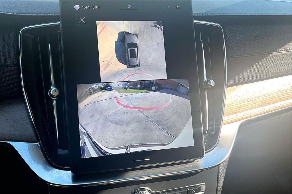 2025 Volvo XC90 B6 Plus 7-Seater 2025.5