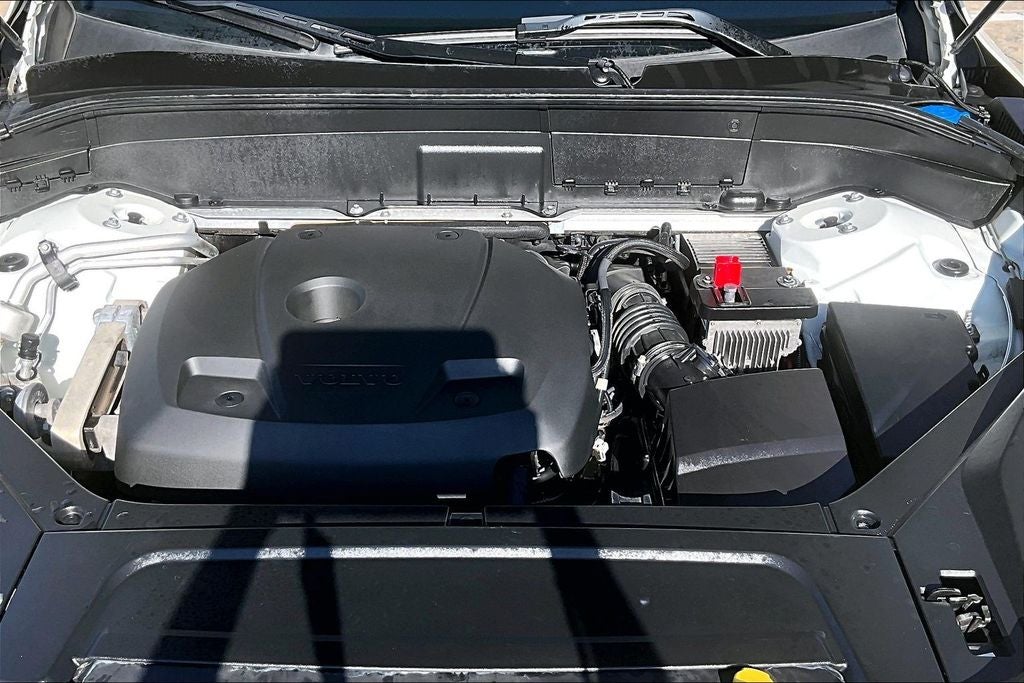 2019 Volvo XC90 T6 Momentum