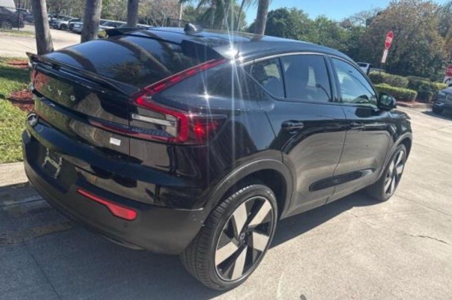 2023 Volvo C40 Recharge Pure Electric Ultimate