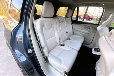 2023 Volvo XC90 B5 Plus
