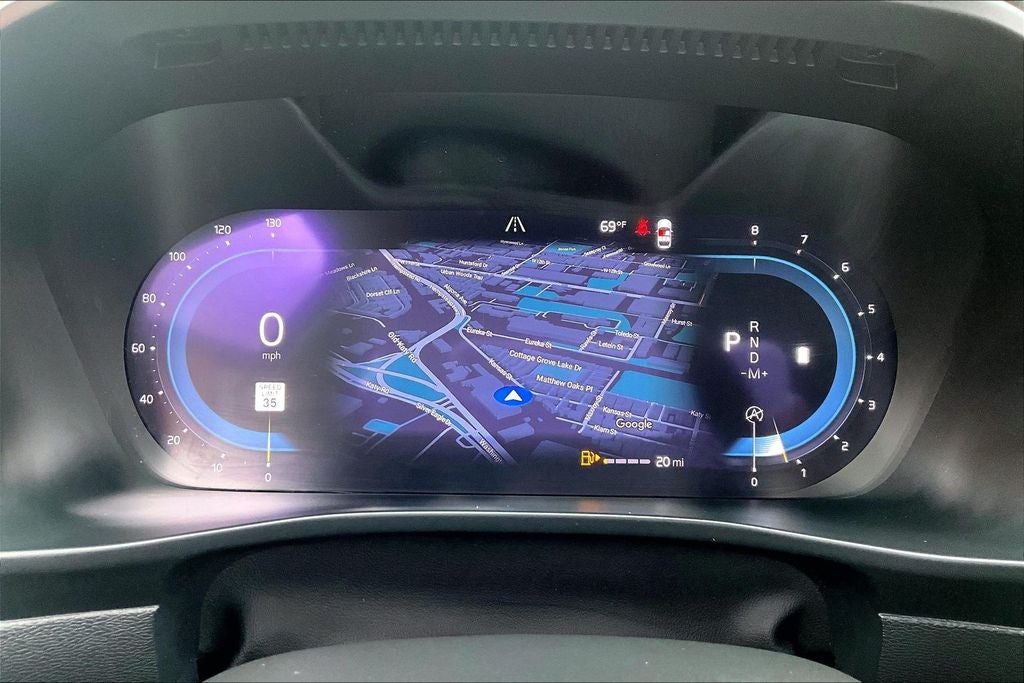 2023 Volvo XC40 B5 Core