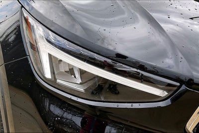 2023 Volvo XC40 B5 Core