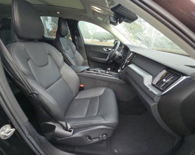 2025 Volvo XC60 B5 Core