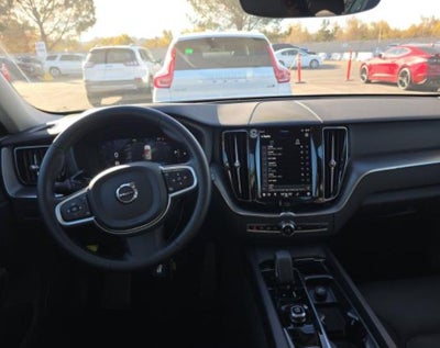2025 Volvo XC60 B5 Core